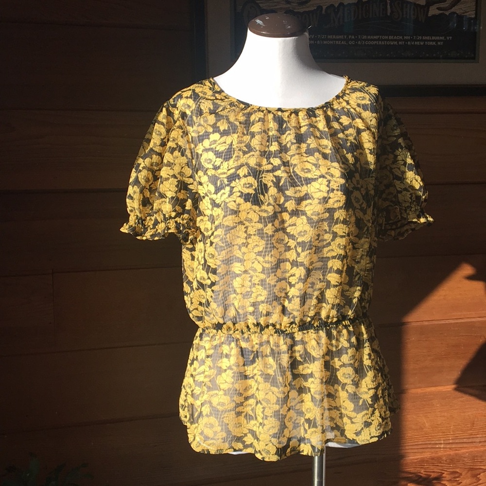 WHO WHAT WEAR 💛 Sheer Poppy Blouse